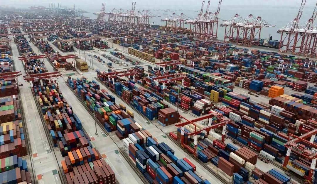 怪不得特朗普急着访华,贸易数据送进白宫,中方一滴美原油未进