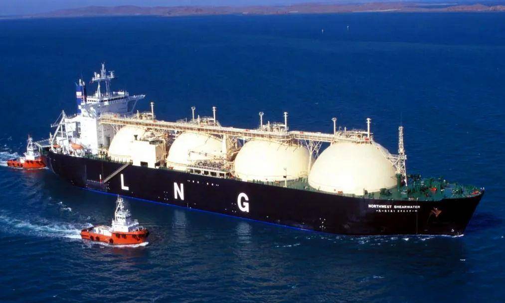 难怪美急着访华,贸易数据送进白宫,中方一滴美原油未进