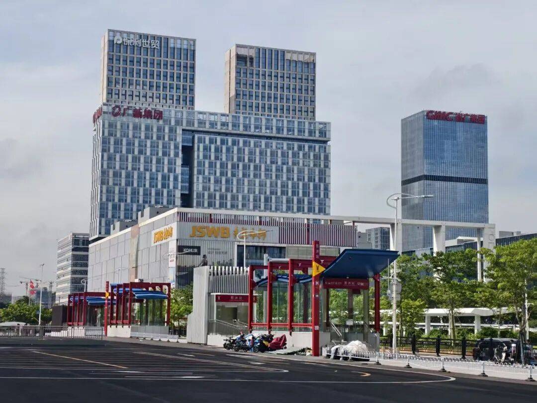 东莞直达白云机场,最快一小时,西平西站上车最方便!