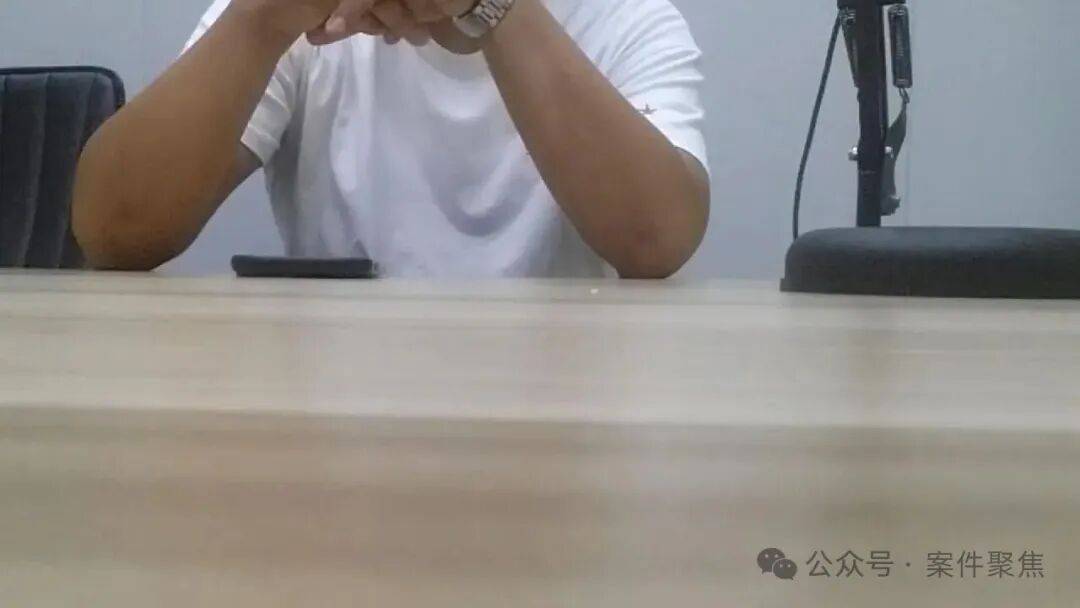 中介最新套路曝光!雇人假装看房,狂砍60万,搞房东心态…律师:涉嫌欺诈