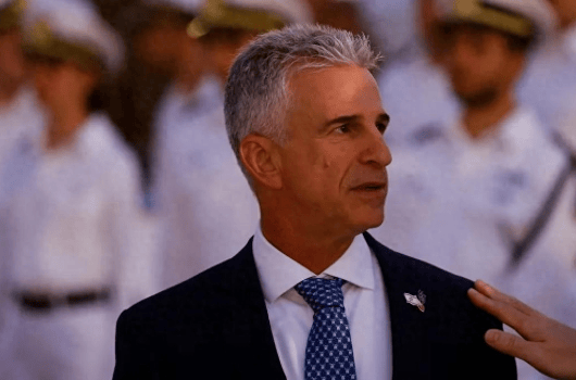 中国倍感失望话音刚落,首个G7国家承认巴勒斯坦,特朗普没拦住,以色列也摊牌了:走着瞧