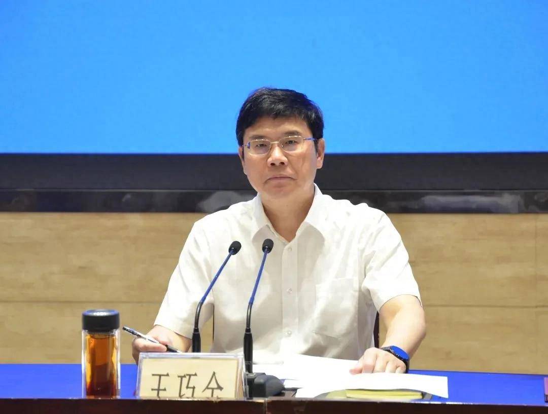 卷入公安局长受贿案，徐州“光刻小巨人”IPO折戟，估值缩水近10亿元