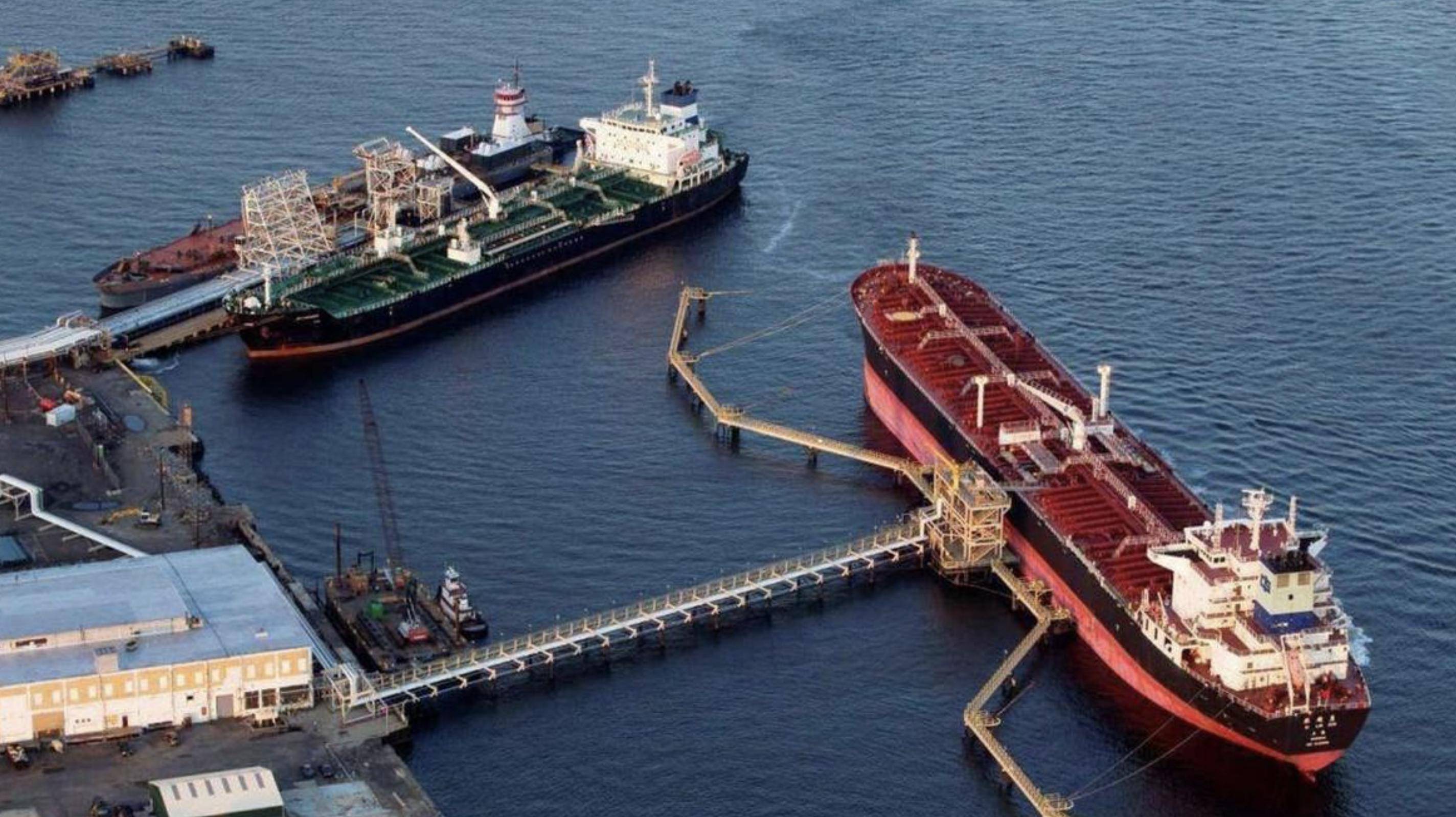 中国高价进口大量原油,却低价出口成品油,为何要赔本赚吆喝?