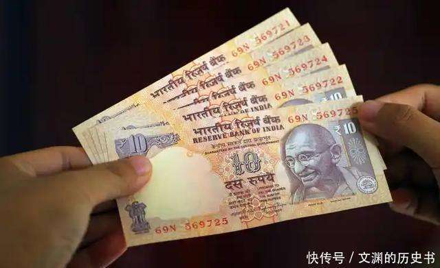 中印关系回暖,俄罗斯要求印度用人民币买石油,印度得硬着头皮买